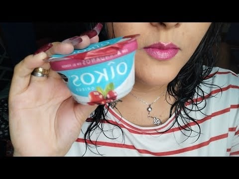 ASMR Con yogurth griego Oikos de cereza 🍒
