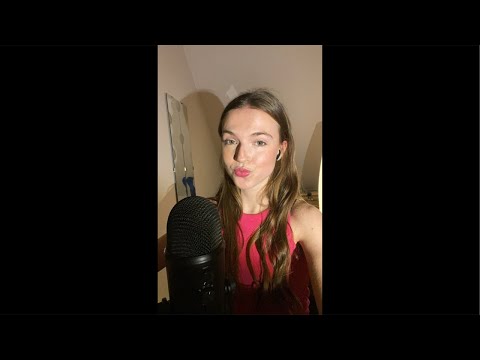 Lynn ASMR is live (speaking spanish, triggers,...)