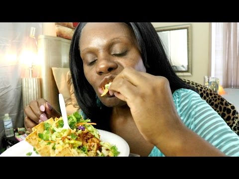 Taco ASMR Eating Sounds/BIG Crunch/Satisfying