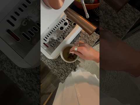 asmr let’s make a latte!!