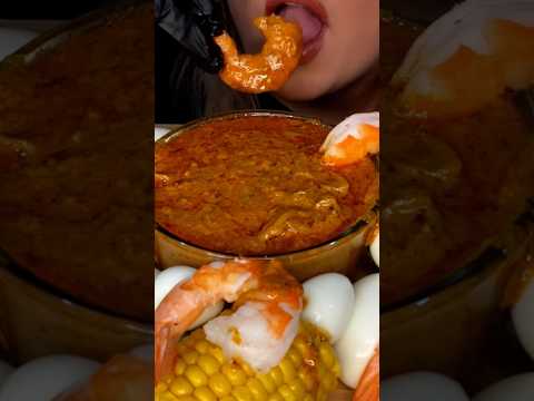 Eating Seafood Boil #shorts #asmr #ytviral #seafoodboil