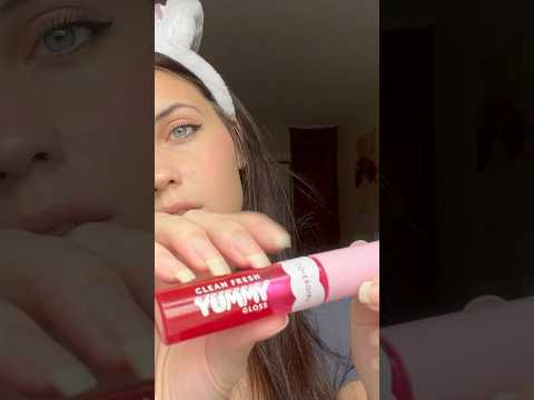 Lip gloss asmr (a clip from upcoming no talking makeup routine ✨)