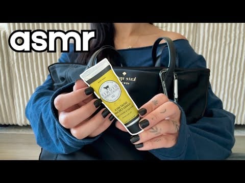 asmr 💗 what's in my purse  (no talking)
