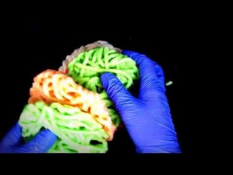Latex Gloves with creaking shrimp crackers  [[ASMR]]