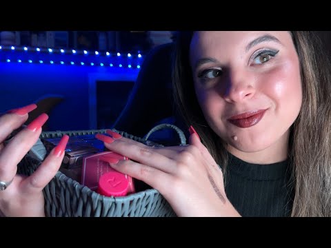 ASMR Os enseño mis favoritos del momento ~ Susurros, Tapping y Scratching