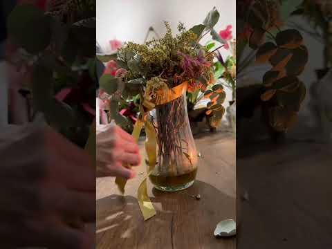 Birlikte doğum günü çiçeklerimi temizliyoruz 💐 Asmr tapping 🌸