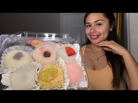 asmr : mochi eating
