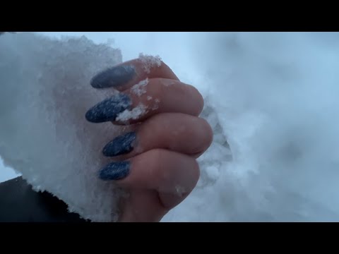 Outdoor ASMR Camera Tapping & Scratching Crunchy Ice & Snow 🧊