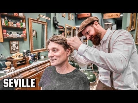 💈 Haircut & Ear Hair Singeing With The Brazilian Barber of Seville | La Navaja Barbershop