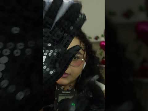 ASMR Hand movements com sons de boca