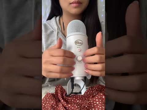 ASMR | fast and aggressive mic scratching, no cover, no talking (2 min)