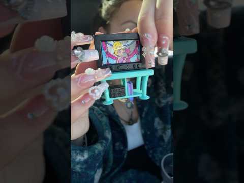 ASMR 2000s POLLY POCKET toy…artsy people let me know what to do!🩵 #asmr #bestlifebybrooke #tingles