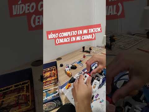 Montando mano hidráulica del ASMR ROLEPLAY "Cyberpunk - Implante Prótesis Cyberware" Ya en mi TikTok