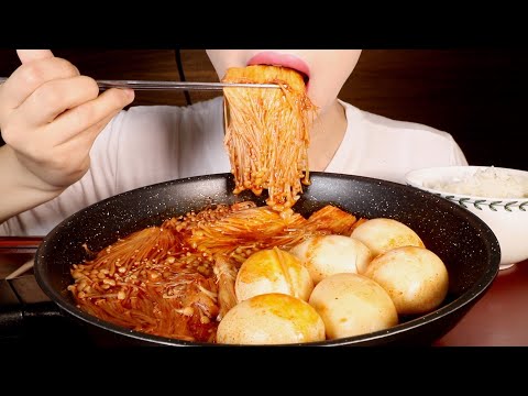 ASMR Buldak Fire Enoki Mushrooms and Boiled Eggs in KOREA🇰🇷 Mukbang