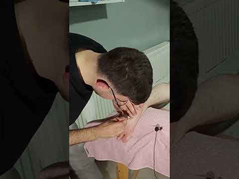 ASMR FULL BODY SPORTS TURKISH MASSAGE #massage #easyturkish #relax #asmr #shortvideo #relaxing