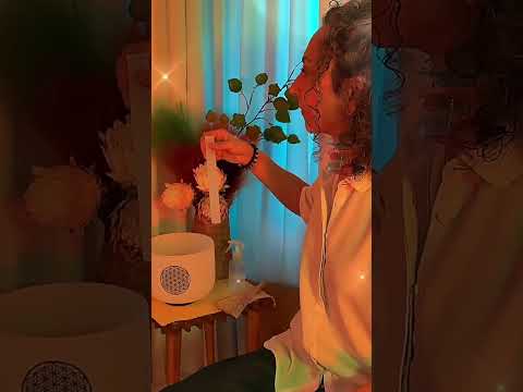 Vibrazioni Luminose Campane di Quarzo #528hz #highervibrations #reiki #reikicrystal