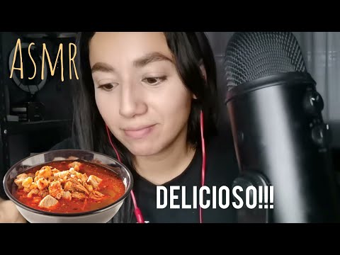 ASMR COMIENDO POZOLE MEXICANO