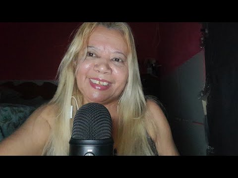 ASMR :  Cafuné   com sons de boca para relaxar. 😴 😴💤