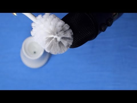 Stand Up Bottle Brush Triggers ASMR Chewing Gum