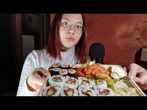 SUSHI MUKBANG 😴🍣😍💜 (EATING SOUNDS & WHISPERING) | ASMR ITA