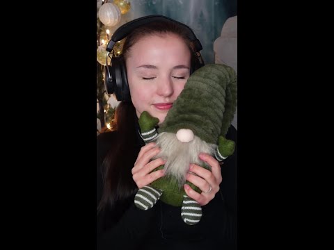 ASMR Advent calendar - Day 7 - Christmas elf - Use headphones!