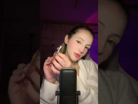 Qué te gustaría ver en el próximo Short? #asmr #relax #triggersforsleep #asmrespañol #tapping ￼