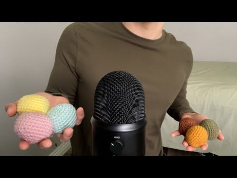 ASMR | Playing with balls (This or that?)