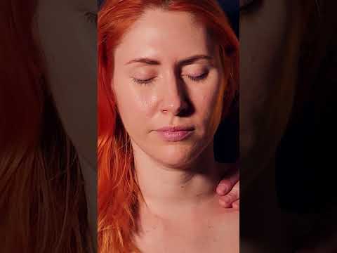 Shoulder & Collarbone Tracing for Tingles