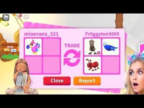 Showing my adopt me trades!|| rambling/mouth sounds💕