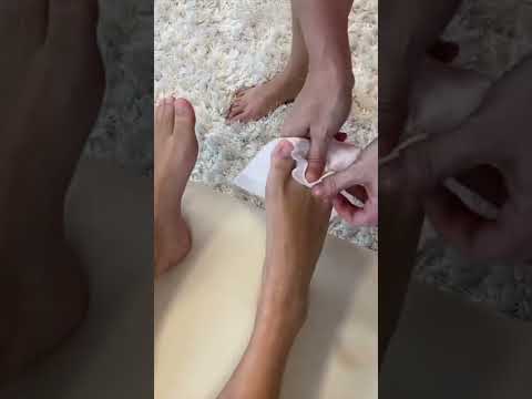 Loud Crunchy Toe to Head *Cracks*  #shorts