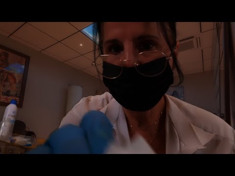 Asmr Français, vidéo personnalisée pour  " Manon "  rôleplay Dermatologue, je soigne votre acnée.