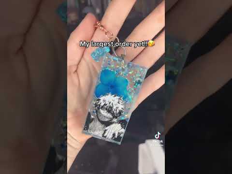 My largest order yet// resin art💖