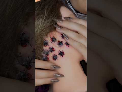 Ear Scratching 💆🏻‍♀️👂🏻 #asmr #satisfying #visualtingle #relaxing #relax #tingles #asmrscratching