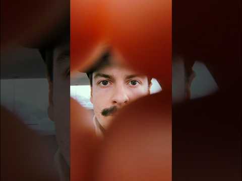 Hand movements #asmr #raeasmr #visualasmr #upclose #handmovements