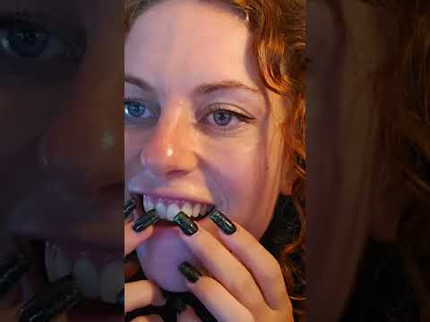 #toothtapping #relax #tingling #asmrtriggers #tinglesensation #asmrvideos #funny #tinglysounds