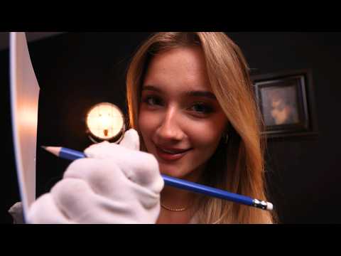 ASMR Crazy girl draws your portret