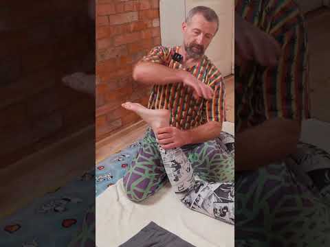 Original chiropractic adjustment and stretching for Anna #chiropractor