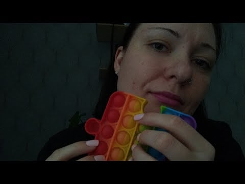 ASMR- Random trigger words på svenska