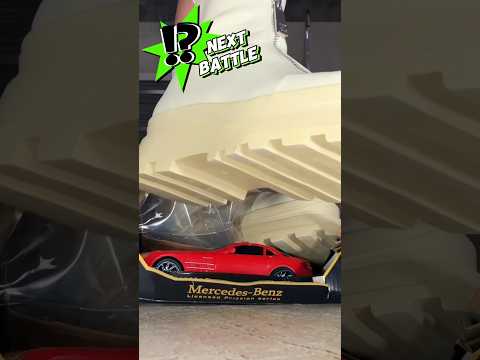 Pea vs. Mercedes Toy Car! Oddly Satisfying Boots Crushing Things! ASMR