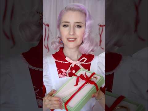 which gift would you choose? 💝 #asmr #vintage
