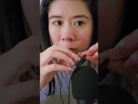 ASMR tingles 🩷 (fabric scratching, nail tapping, etc) #asmr