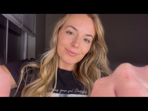 ASMR Giving You a Neck and Shoulder Massage