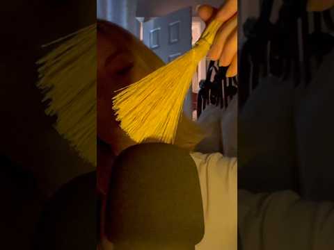 Brushing on Mic 🖌️✨ #asmr #asmrtriggers #micscratching #sleepsounds #fyp