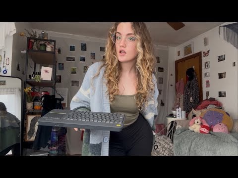 lipgloss on, let’s lock in✨📖 (ASMR Fabric Scratching & Typing + real life college girl work with me)