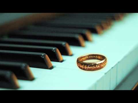 'In Dreams' Lord of the Rings - Piano and vocal cover