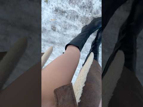 ASMR es ist extrem heiß und du trägst nur eine Leggings. 😃