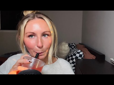 ASMR- DRINKING BUBBLE TEA, RAMBLE, MOUTH SOUNDS