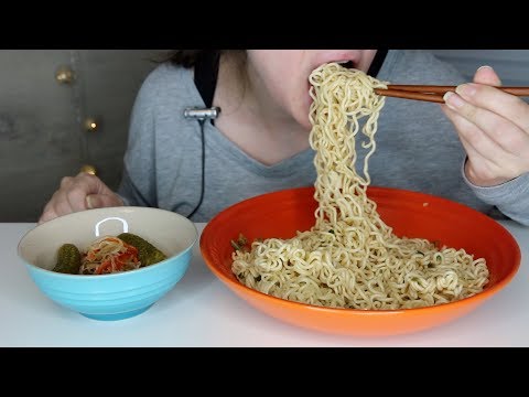 ASMR Eating Sounds | Noodles & Pickled Vegetables  (No Talking) Mukbang  먹방