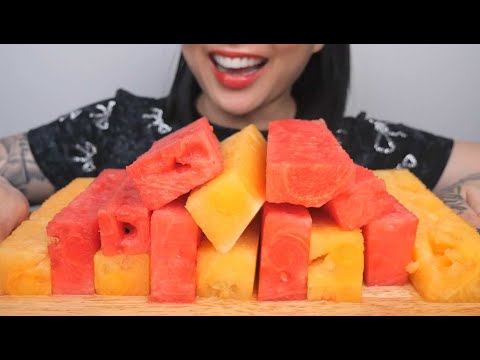 JUICY RED AND YELLOW WATERMELON (ASMR EATING SOUNDS) NO TALKING | SAS-ASMR