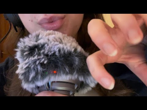 [ASMR] Mouth Sounds | Tongue Clicking | Hands Movements #asmr 👄 ✰